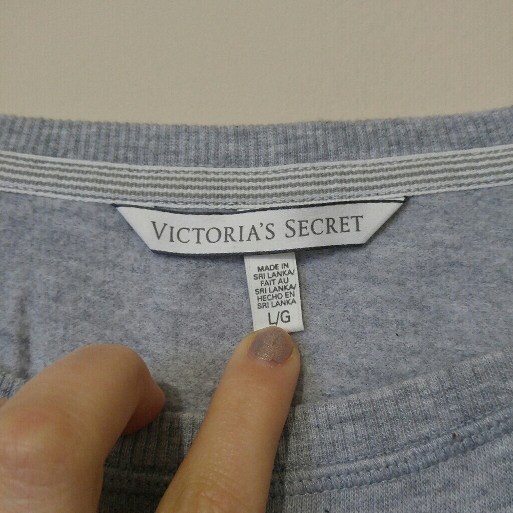 Victoria's Secret Boxy Sweatshirt - Picture 2 of 3